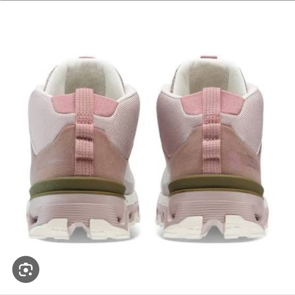 On Cloudtrax Hiking Boots W6.5 - Picture 3 of 8